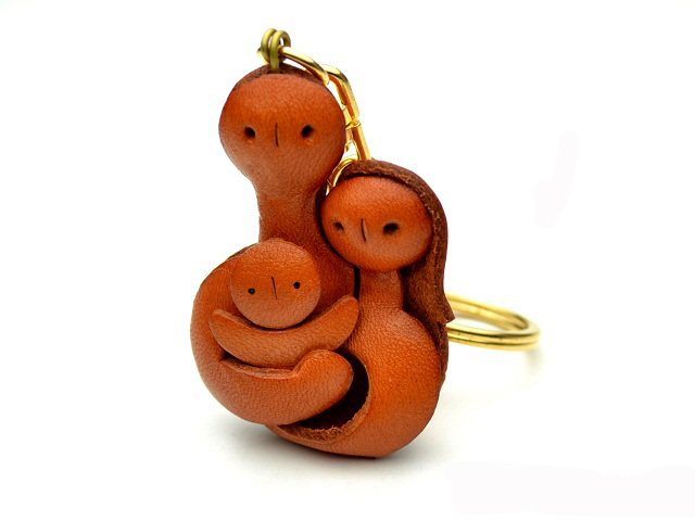 A FAMILY LEATHER KEYCHAIN VANCA