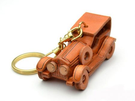 CLASSIC SEDAN LEATHER KEYCHAIN VANCA
