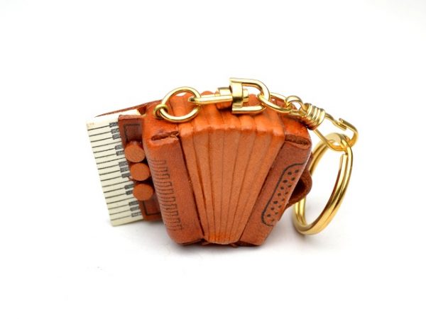 ACCORDION LEATHER KEYCHAIN VANCA