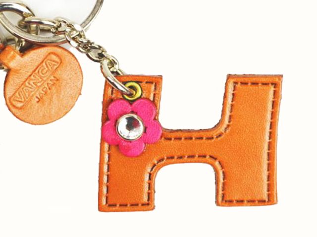 INITIAL H LEATHER KEYCHAIN BAG CHARM