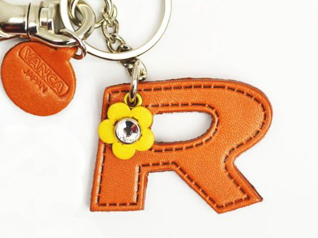 INITIAL R LEATHER KEYCHAIN BAG CHARM